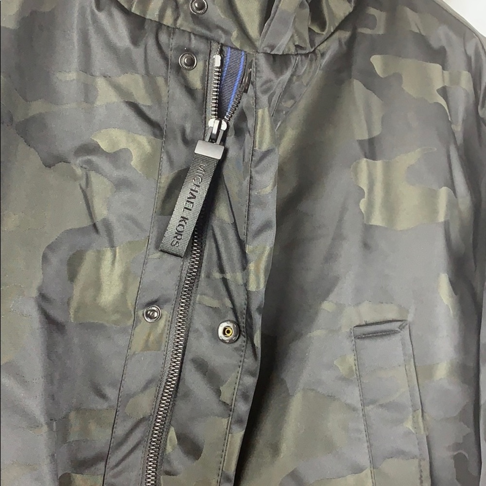 MICHAEL KORS Otto Faux Shearling Jacket - Picture 8 of 15